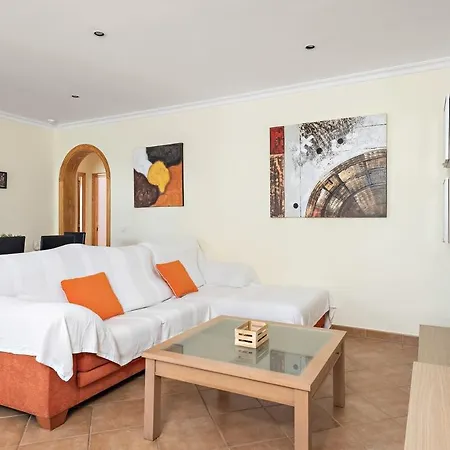 Vila Evelyn By Select