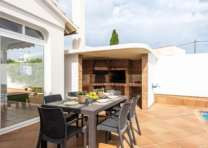 Vila Evelyn By Select